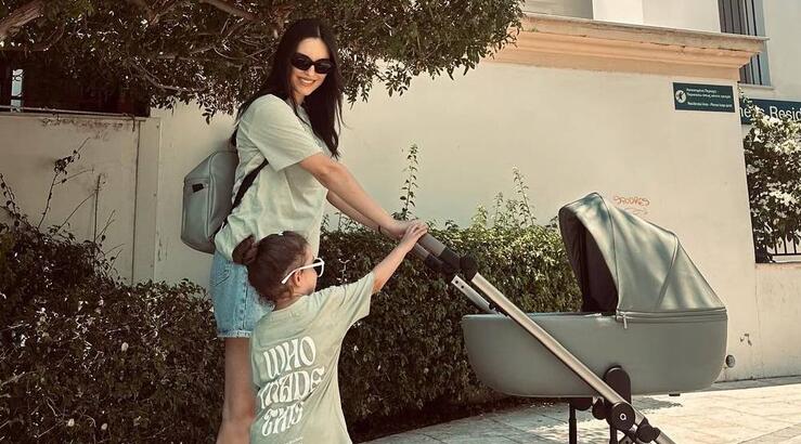 Έλενα Θεοδώρου: Για ψώνια με τον νεογέννητο γιο της [εικόνες]