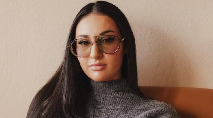 Klavdia: Απόσπασμα από τα ασφαλιστικά του πρώην της – «Με κράτησαν όμηρο και μου έλεγαν πως θα μου σπάσουν τα δόντια»