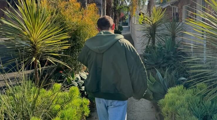 Επώνυμος Έλληνας εγκατέλειψε το σπίτι του στο Los Angeles λόγω της πυρκαγιάς [εικόνες]