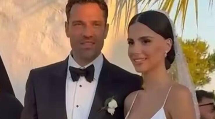 Κωνσταντίνος Αργυρός - Αλεξάνδρα Νίκα: Αυτή είναι η εντυπωσιακή μπομπονιέρα του γάμου τους [εικόνες]