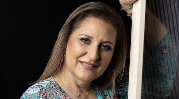 Έλενα Ευσταθίου: Η έκπληξη επί σκηνής για τα γενέθλια της που τη συγκίνησε [βίντεο]