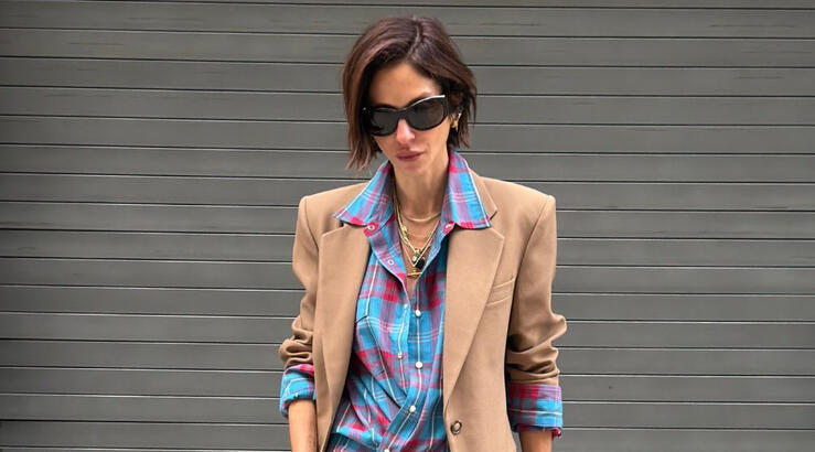 Η φόρμα του γιου της έγινε το πιο cool fashion item της Σοφίας Καρβέλα [εικόνα]