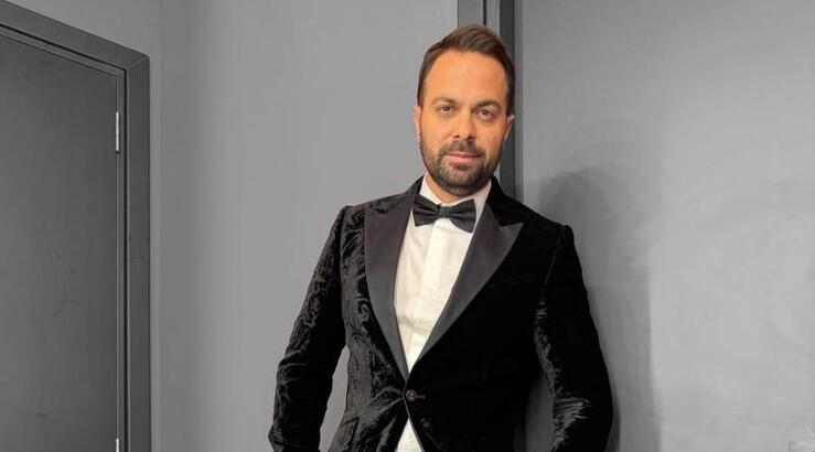 Ηλίας Βρεττός: «Είχα κάνει όλους τους άθλους του Ηρακλή για να κερδίσω τη σύζυγό μου» [βίντεο]