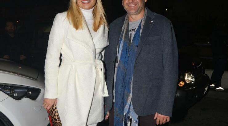 Φαίη Σκορδά – Γιώργος Λιάγκας: Έκαψαν με μολότοφ το αυτοκίνητό τους, κάτω από το σπίτι τους