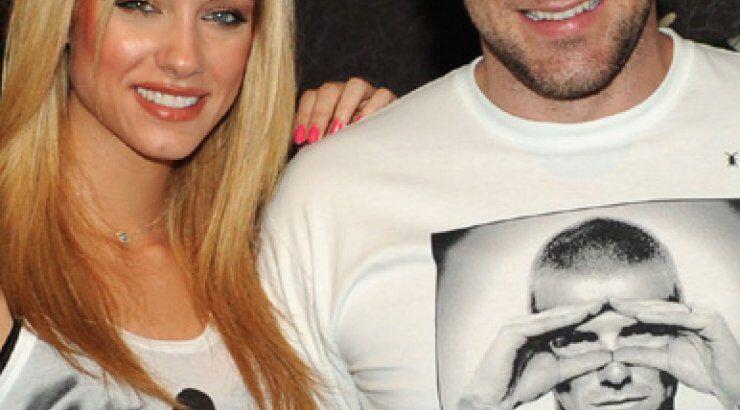 Προσπάθεια επανασύνδεσης Χολίδη - Νομικού μέσω… Μπεκατώρου