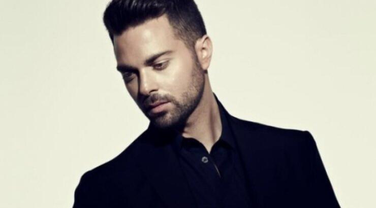 Δύσκολες ώρες για τον Ηλία Βρεττό