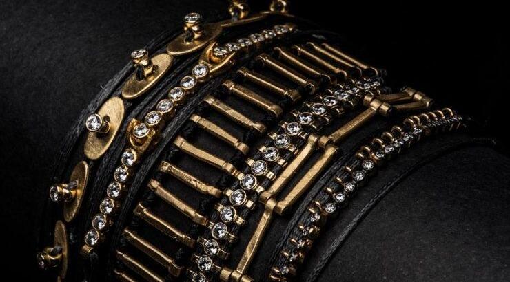 H τέχνη του κοσμήματος by Christiana Kafa