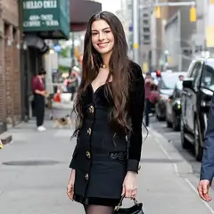 Anne Hathaway: Mιλά πρώτη φορά για το σοβαρό πρόβλημα υγείας που αντιμετώπισε