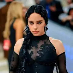 Billie Eilish: Πόζαρε με τον σύντροφό της στην πρεμιέρα της ταινίας της