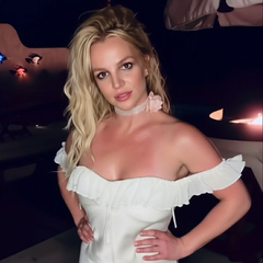 Britney Spears: Το botox που άφησε το μάτι της πεσμένο για τέσσερις εβδομάδες