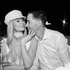 Paris Hilton: Η παραμυθένια πρόταση γάμου που της ξανά έκανε ο σύζυγός της