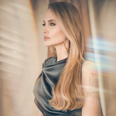 Angelina Jolie: “Δεν έχω βγει ραντεβού από όταν χώρισα”