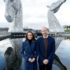 Πρίγκιπας William – Κate Middleton: Η λεπτομέρεια που ενθουσίασε στη νέα τους φωτογραφία