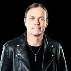 Brad Arnold: “Έφυγε” από τη ζωή σε ηλικία 47 ετών