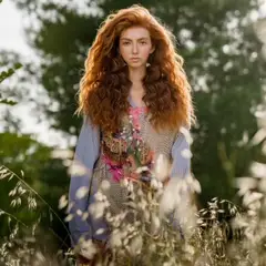 Εβελίνα Κιουτούτσκα: Γεφυρώνοντας την Ελλάδα με την Κίνα μέσα από τη μόδα