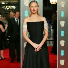 Jennifer Lawrence: Αποκάλυψε ότι υποβλήθηκε σε ανόρθωση στήθους