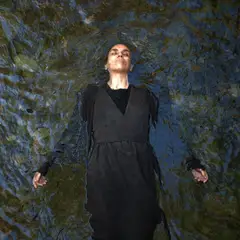 Μαργαρίτα Ζαχαρίου: Μιλά για το Motherwitch την αγάπη που φτάνει στα άκρα και τη δύναμη της απώλειας