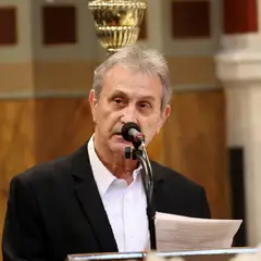 Κηδεία Μαρινέλλας: Ο συγκλονιστικός επικήδειος λόγος του Γιώργου Νταλάρα