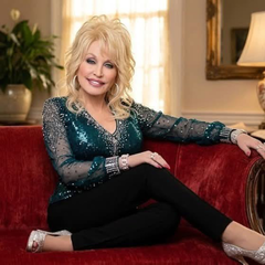 Dolly Parton: “Έφυγε” από τη ζωή μετά από σύντομη μάχη με τον καρκίνο