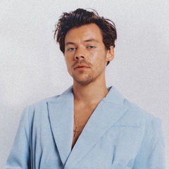 Harry Styles: Πνίγηκε πίνοντας νερό επί σκηνής και έπεσε στο πάτωμα