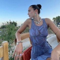 Dua Lipa: Μιλά πρώτη φορά για τον γάμο της με τον Callum Turner