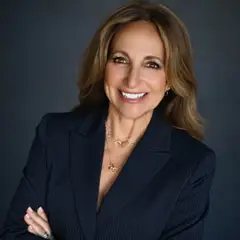 Jo LaMarca Mathisen: Η φωνή που ενδυναμώνει τις γυναίκες σε κάθε στάδιο της ζωής