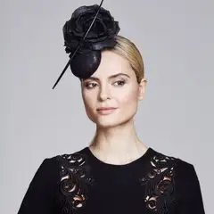 Grace, Balance & Motherhood: Η σύγχρονη ταυτότητα της Ιωάννας Ντέντη