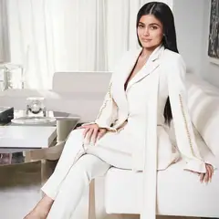 Kylie Jenner: “Πανικοβλήθηκα όταν έμαθα ότι θα γίνω μαμά στα 19”