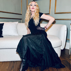 Madonna: Χόρεψε στο Instagram με κορμάκι, γούνα και διχτυωτό καλσόν