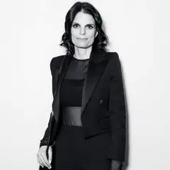 Αθηνά Ωνάση: Η σπάνια επανεμφάνιση στο show του Stéphane Rolland στη Βαρκελώνη