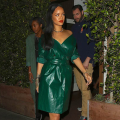 Rihanna: Η εμφάνιση στη σκηνή με τον A$AP Rocky και τον 3χρονο γιο τους