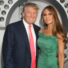 Donald – Melania Trump: Έσπασαν το πρωτόκολλο στη συνάντηση με τον βασιλιά Κάρολο και την Camilla