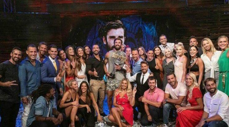 Ένας από τους πιο αγαπητούς παίκτες του "Survivor 2" ανεβαίνει τα σκαλιά της εκκλησίας! [εικόνες]