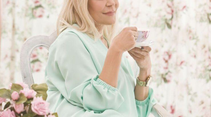 Δείτε τη Ρούλα Γεωργιάδου έχοντας τον εγγονό της αγκαλιά