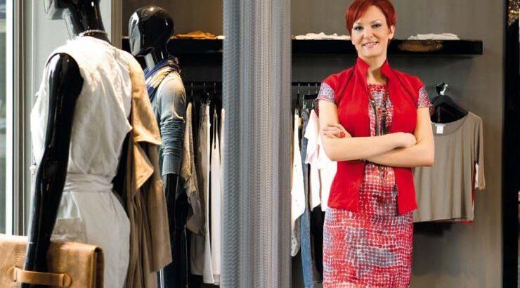 Ναταλία Χατζηρούσου: Portrait of a Lady