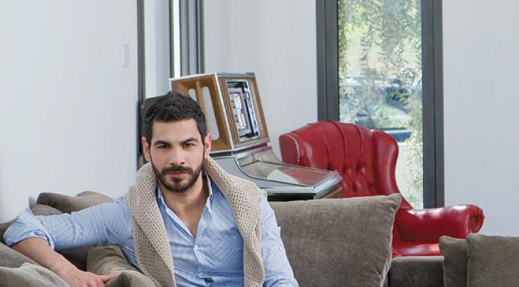 Σταύρος Κωνσταντίνου: Μετακομίζει μόνιμα Αθήνα!