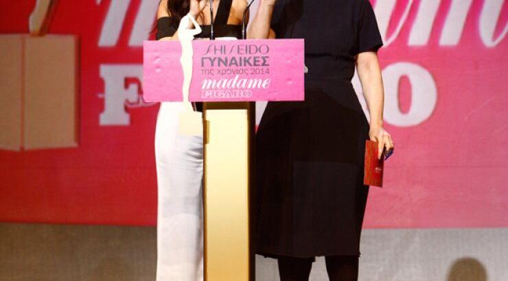 Η βραδιά των βραβείων Madame Figaro Γυναίκες της Χρονιάς 2014 συνεχίστηκε με το βραβείο στην κατηγορία Fashion Designer