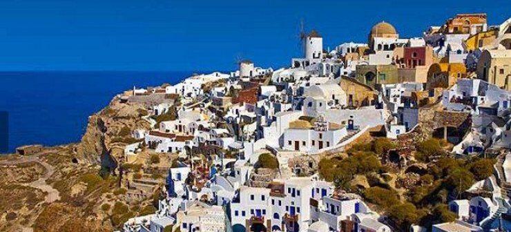 Telegraph: 10 ελληνικά νησιά και η Αθήνα στους 100 top προορισμούς παγκοσμίως