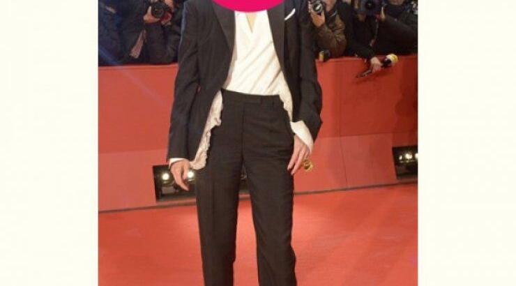  Ποια αγαπημένη star και style icon εμφανίστηκε στο κόκκινο χαλί με… couture παντόφλες;