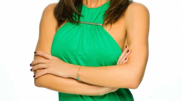 Συγκλονιστικό πακέτο: Μετά από 14 χρόνια εντοπίζει τη μητέρα της