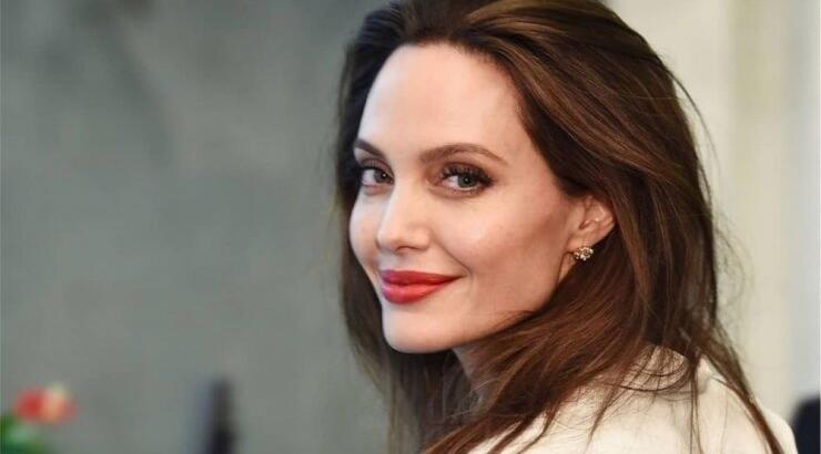 Angelina Jolie: Το official account της στο instagram σημείωσε ρεκόρ!