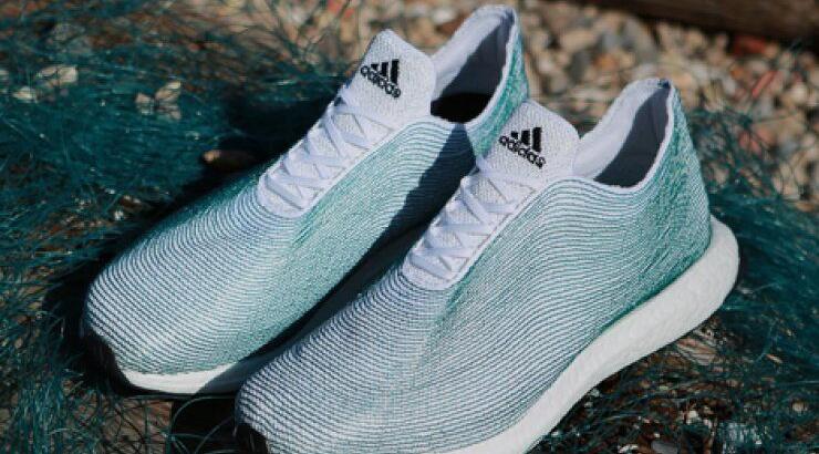 Adidas από απόβλητα του ωκεανού