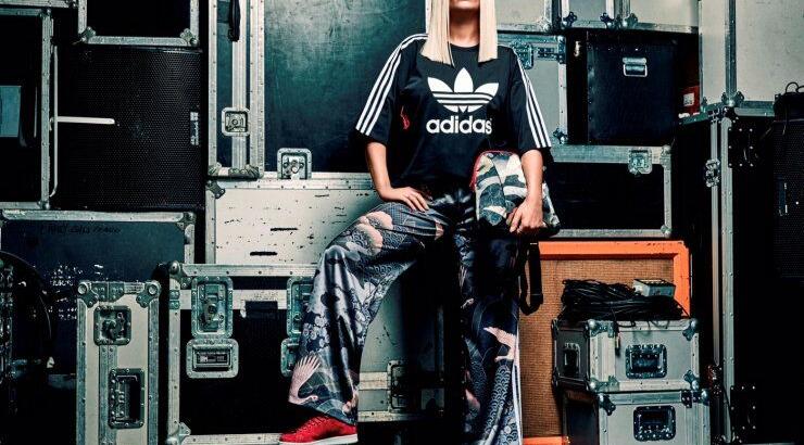 Asian Arena: Η νέα συλογή των Adidas Originals με τη Rita Ora 