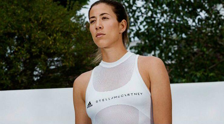 Στολή τένις της Adidas by Stella McCartney