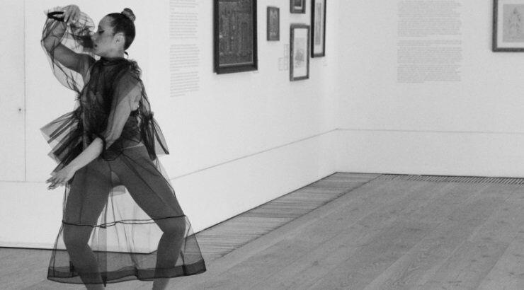 Η χορευτική παράσταση «Αφηρημένη» στις 10/5/23  θα πραγματοποιηθεί με ελεύθερη είσοδο  στο Δημοτικό Μέγαρο Στροβόλου