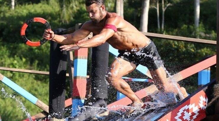 Η μπηχτή πρώην παίκτη "Survivor" για Αγγελόπουλο: "Δεν γίνεται και οι 16 να είμαστε όλοι λάθος" 