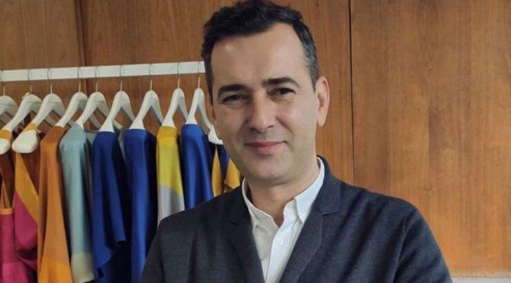 Άγγελος Μπράτης: "Eπειδή είμαι gay δεν ενδιαφέρονται τα media για μένα"