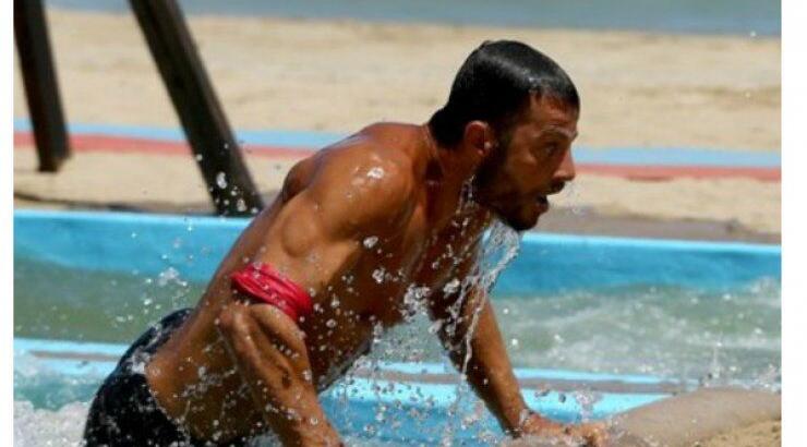 Γνωστή Ελληνίδα τραγουδίστρια αποκαλύπτει: "Αν δεν ήταν ο Γιώργος Αγγελόπουλος θα είχε κινδυνέψει η ζωή μας"