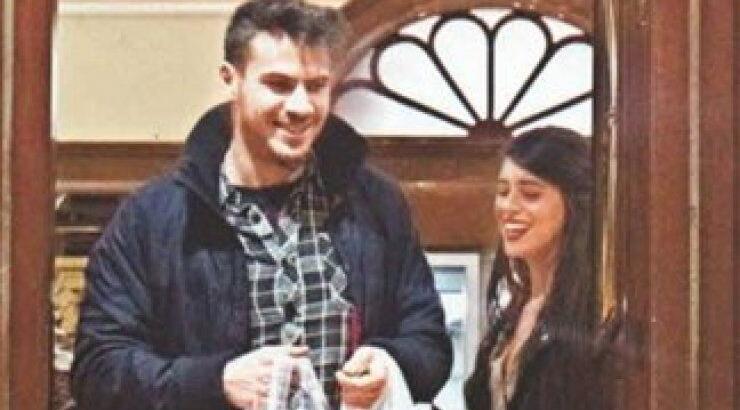 Άκης Πετρετζίκης-Demy: Δεν κρύβονται πλέον