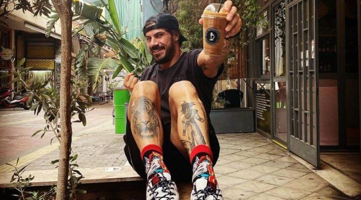 Άκης Πετρετζίκης: Όσα είπε πρώτη φορά για τον ερχομό του παιδιού του [βίντεο]